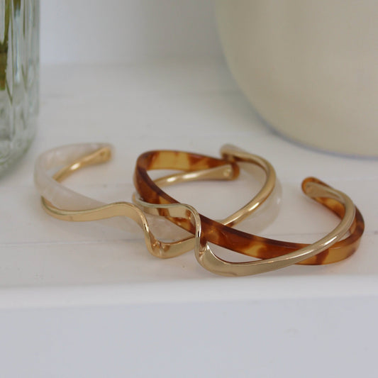 LATTE/ GOLD WAVE BANGLE