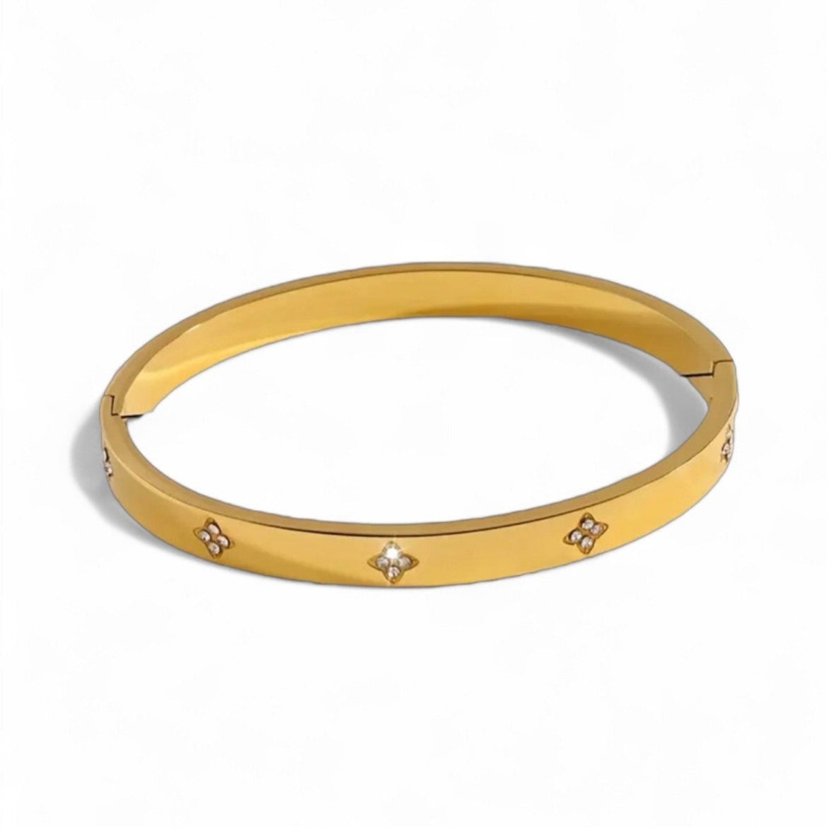 GOLD CLOVER BANGLE