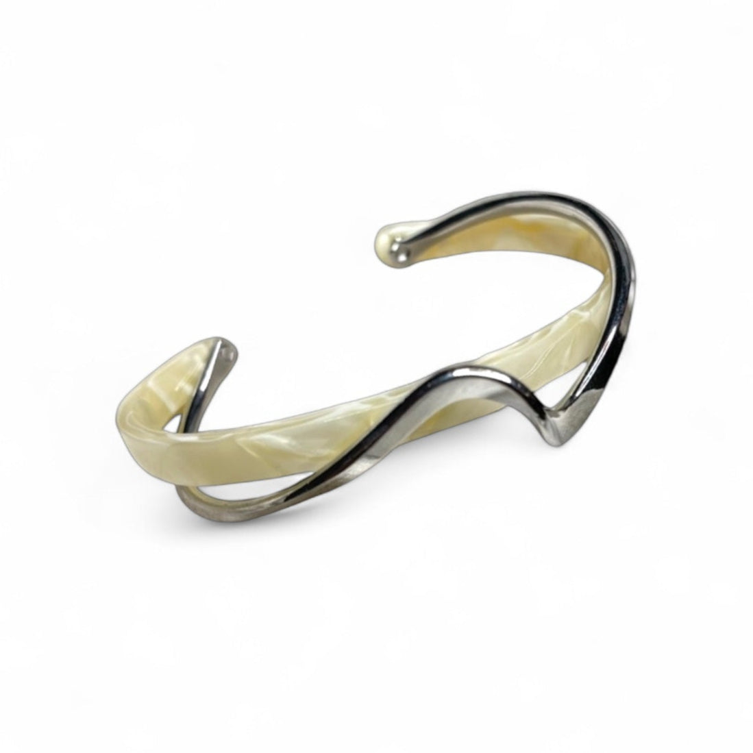 CREAM/SILVER WAVE BANGLE
