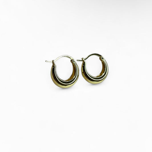 CLASSIC GOLD HOOPS