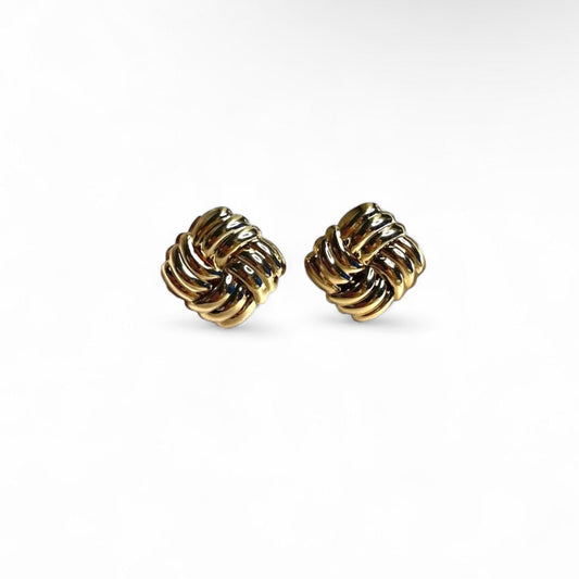 STATEMENT SQUARE STUDS