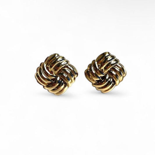 STATEMENT SQUARE STUDS