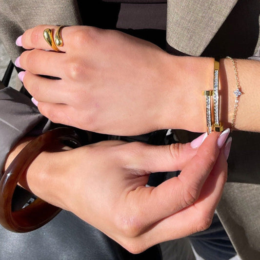 BROWN ACRYLIC BANGLE