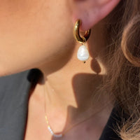 LUNELLA HOOPS