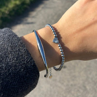 SIGNATURE BANGLE - SILVER