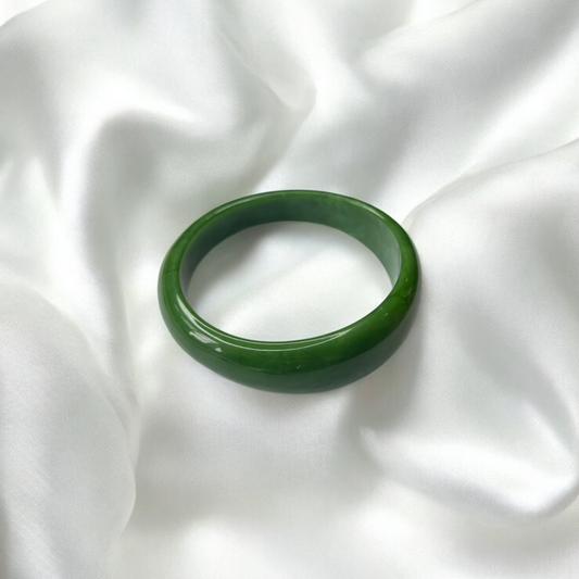 GREEN ACRYLIC BANGLE