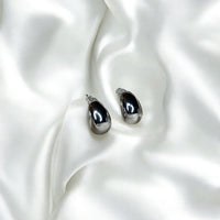 SILVER TEARDROP STUDS
