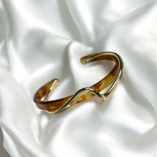 LATTE/ GOLD WAVE BANGLE