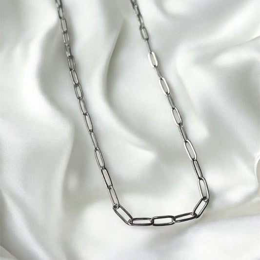 SILVER DAINTY PAPERCLIP NECKLACE
