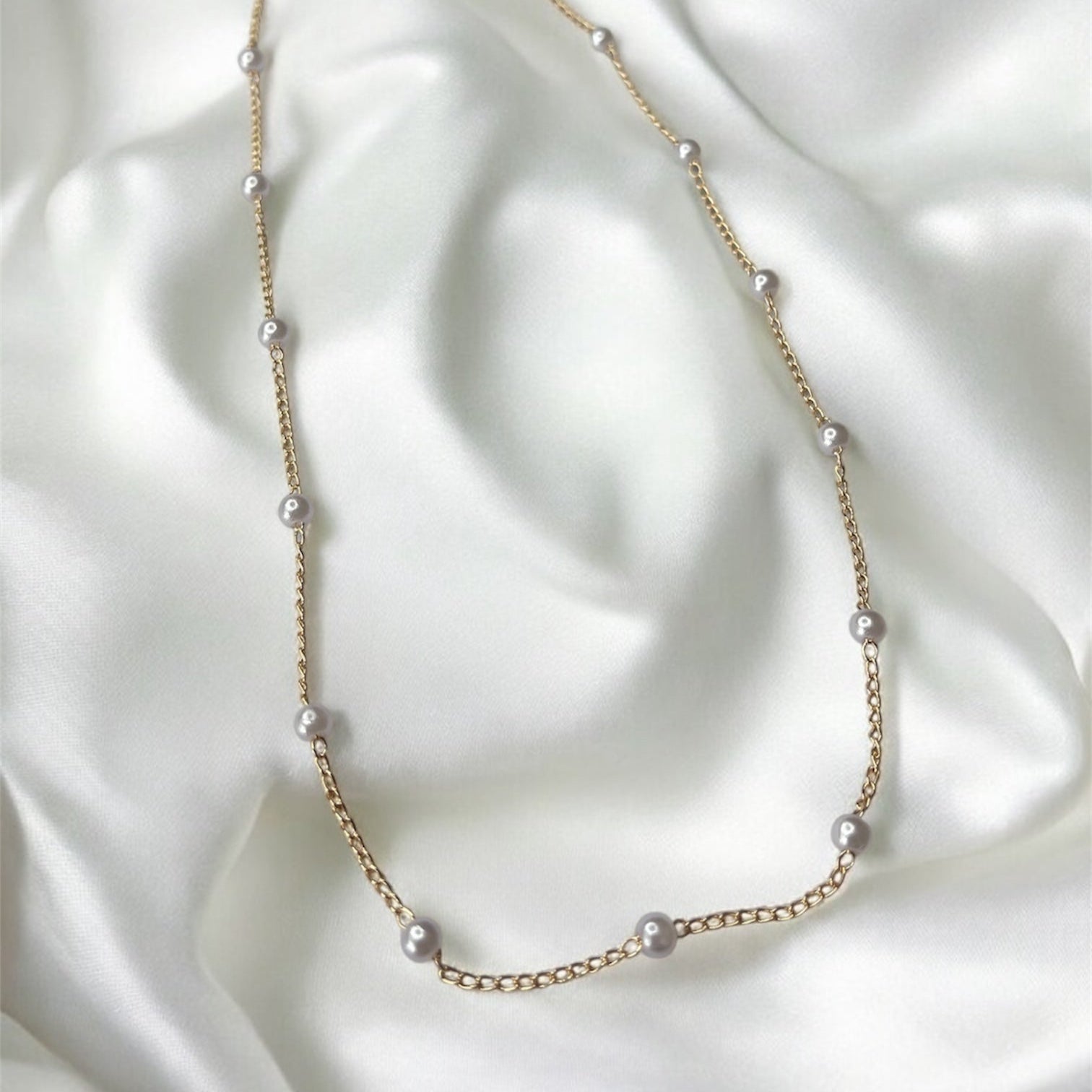 GOLD PEARL NECKLACE