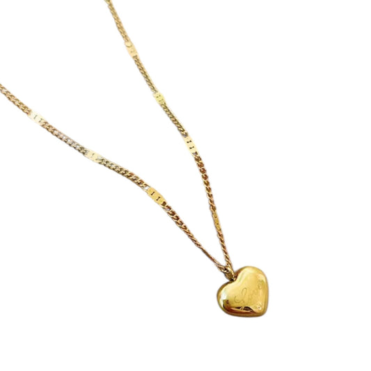 GOLD HEART PENDANT NECKLACE