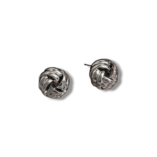 SILVER KNOT STUDS